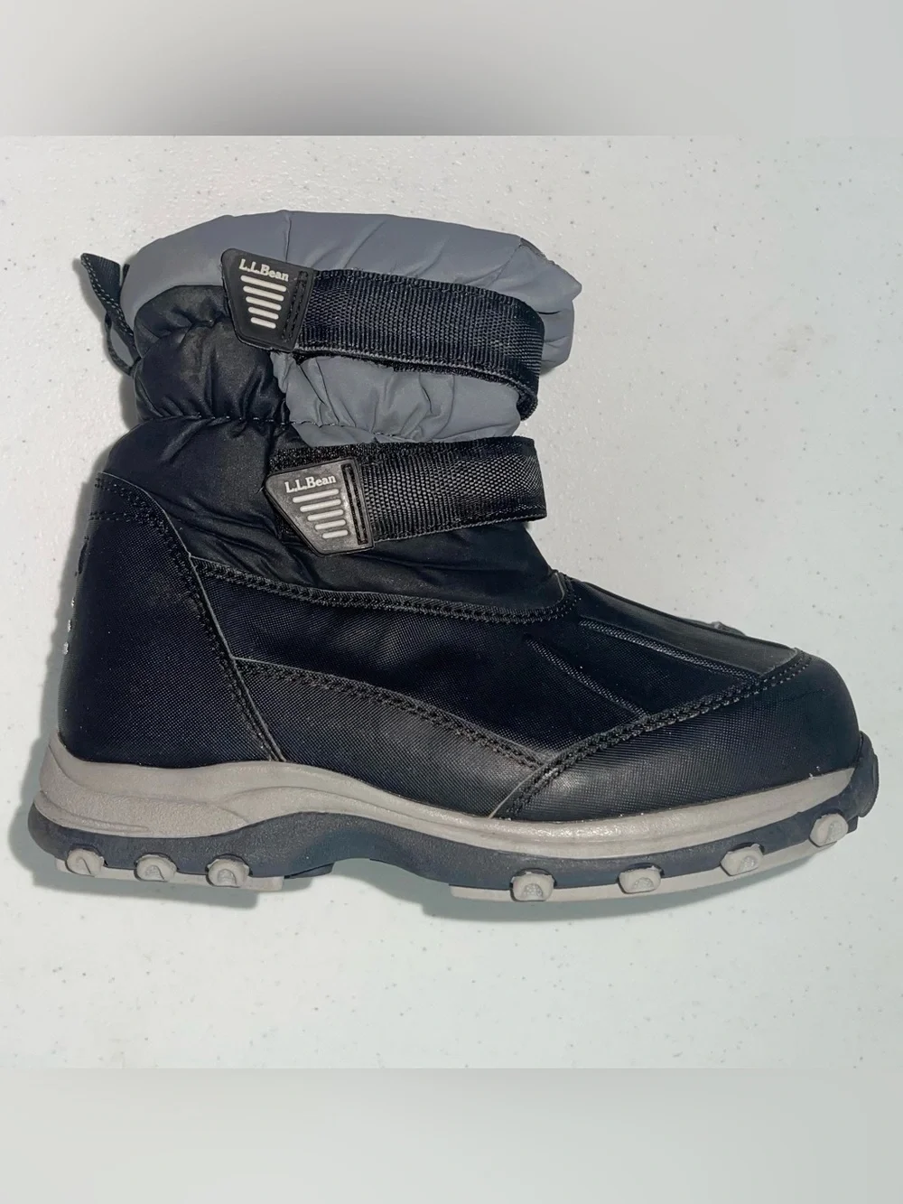 L.L. Bean Youth Dual Strap Snow Boots 2